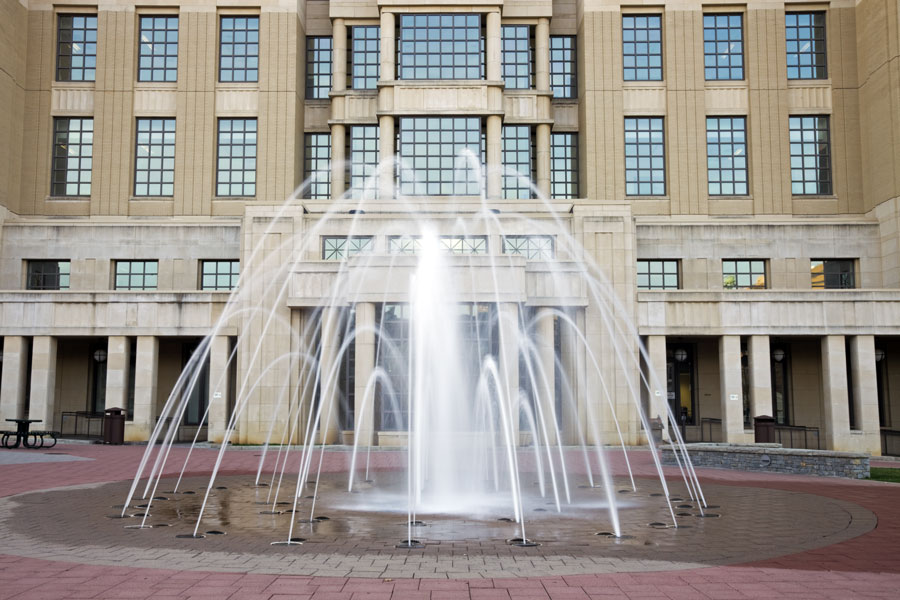 Fountain in front of courthouse in Lexington, Kentucky. Photo credit ShutterStock.com, licensed.