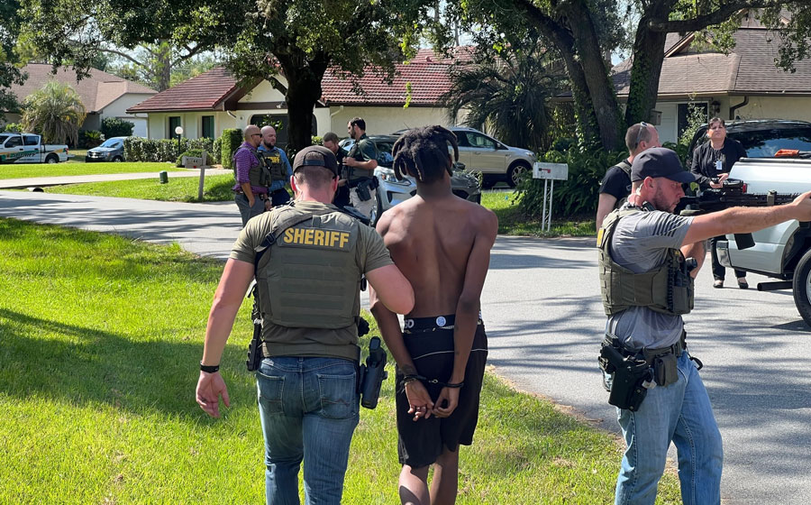 Detectives from the Flagler County Sheriff's Office (FCSO) Major Cases Unit (MCU), Fugitive Unit and PACE have been actively and continuously searching for 18-year-old Terrell Sampson since a warrant was signed. of arrest earlier this week.