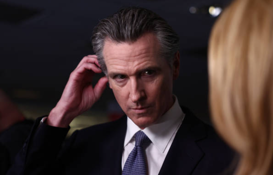 governor-newsom-criticizes-gop's-targeting-of-taylor-swift-for-misguided-reasons